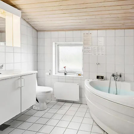 Awesome Home In Ulfborg With Sauna * Ulfborg