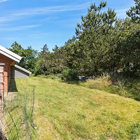 Awesome Home In Ulfborg With Sauna 펜션