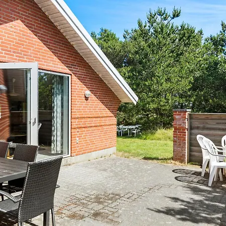Awesome Home In Ulfborg With Sauna 펜션 Ulfborg