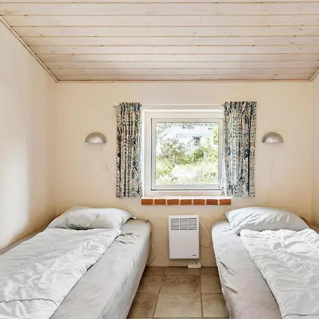 Awesome Home In Ulfborg With Sauna 펜션 *